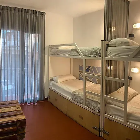 Loft Apart&hostal Hostel *