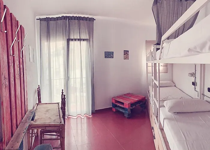 Vandrarhem Loft Apart&hostal Lloret de Mar