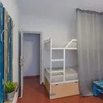 Loft Apart&hostal Хостел Льорет-де-Мар