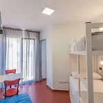 Loft Apart&hostal Hostel Lloret de Mar