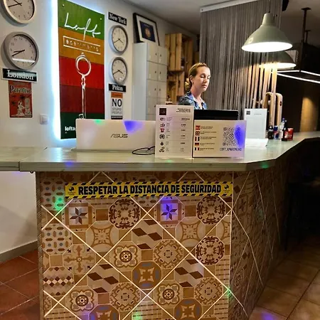 Loft Apart&hostal אכסניה *