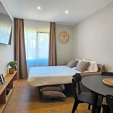 Loft Apart&hostal * Lloret de Mar