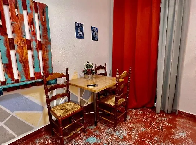 Loft Apart&hostal Льорет-де-Мар