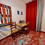 Loft Apart&hostal Льорет-де-Мар