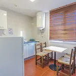 Loft Apart&hostal Хостел Льорет-де-Мар